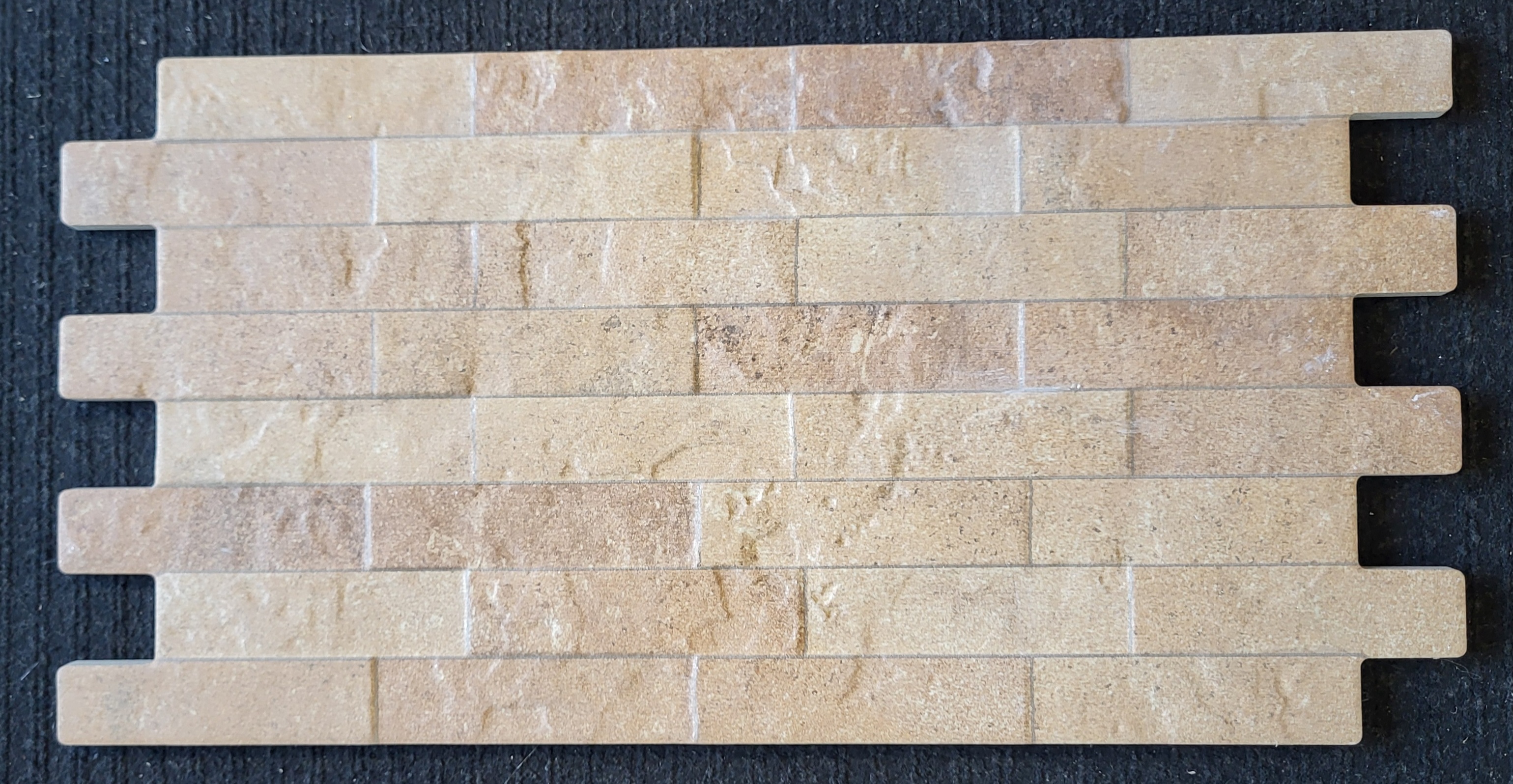 Roca Beige , В наличии: 1,32 м2 ( Упаковка: 8, Упаковка: 0,88 м2)
