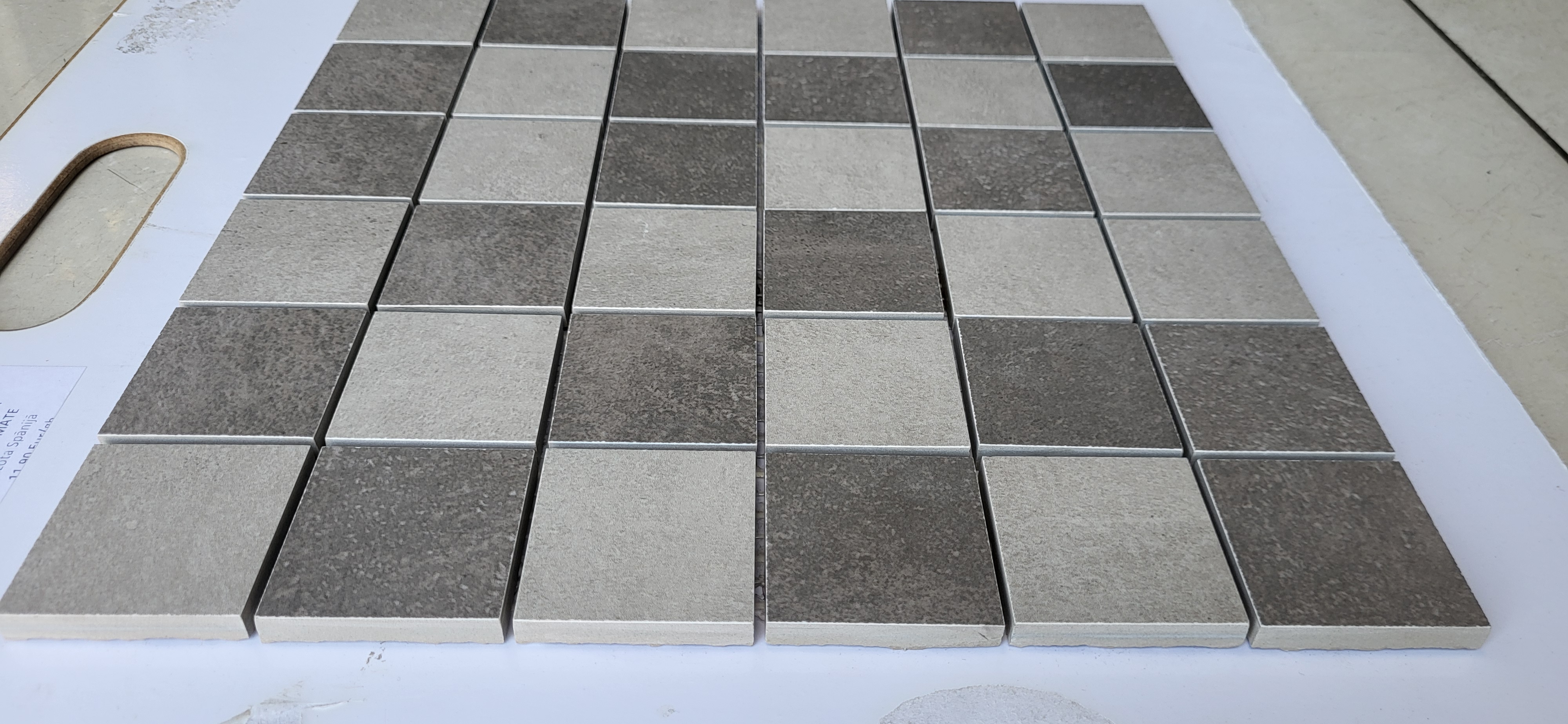Mos. T-150 Energy Natural/Gris