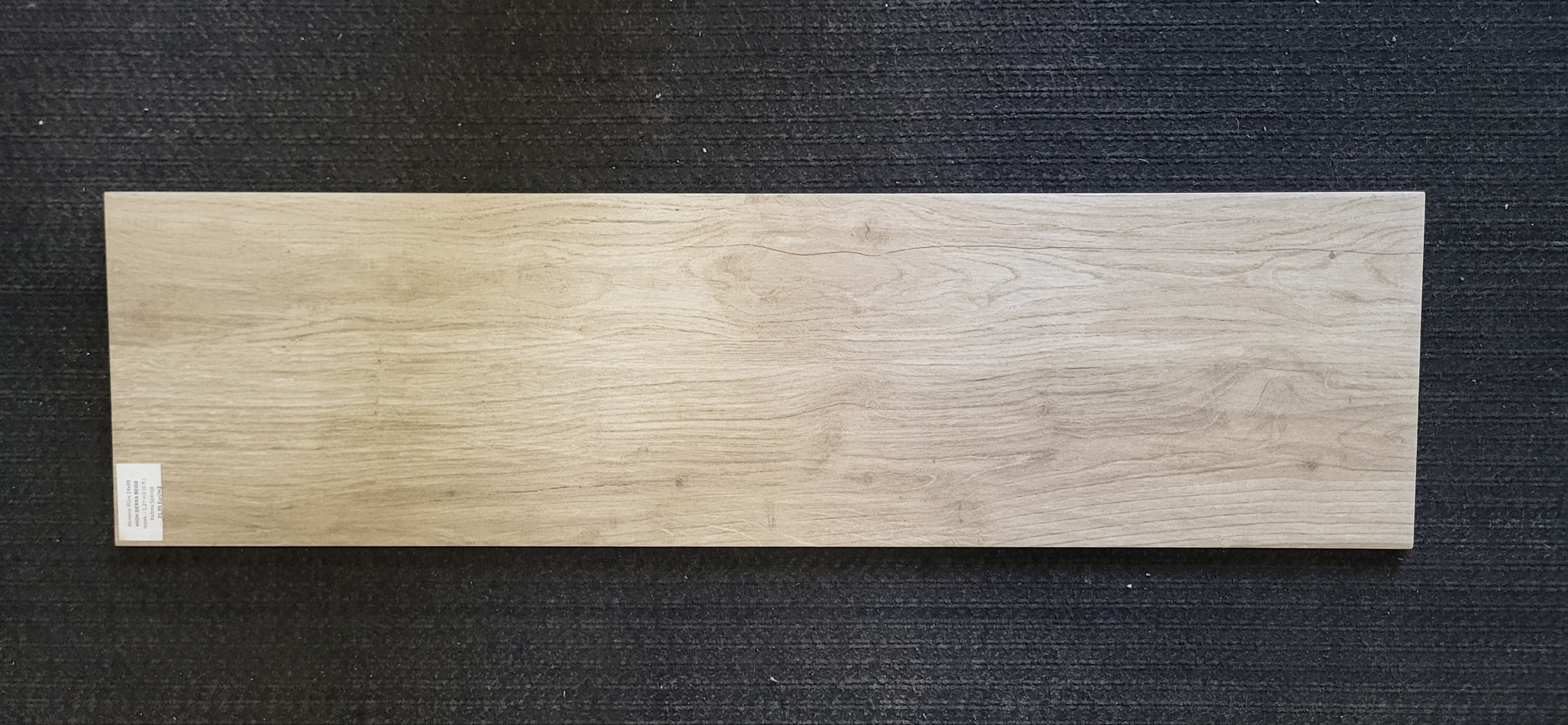 High Sierra Beige, Noliktavā: 31,32 m2 ( pakā: 6 gab., m2 pakā: 1,27 m2)