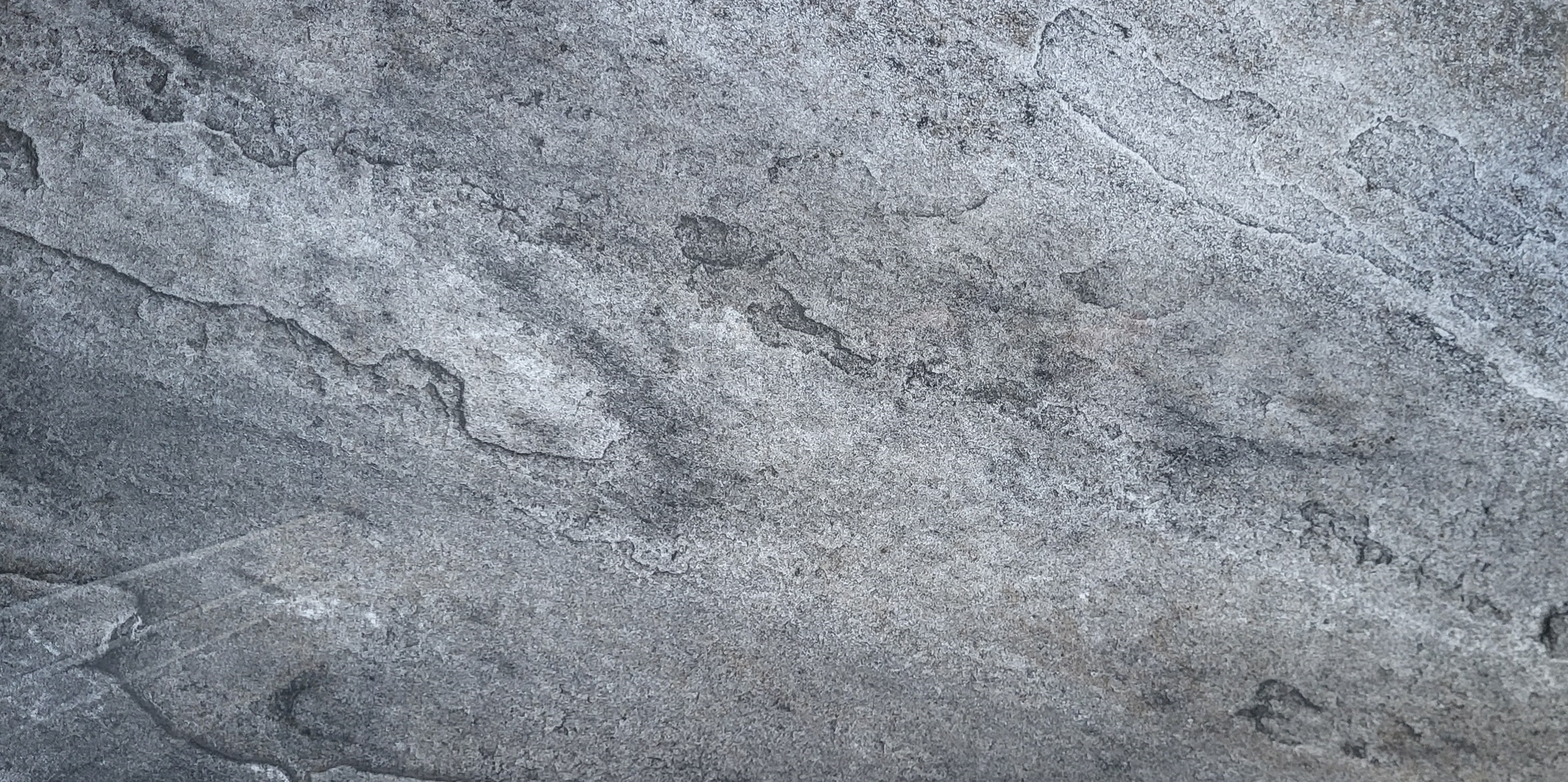 Dolmen Grey Pulido , Noliktavā: 49,44 m2 ( pakā: 2 gab., m2 pakā: 0,96 m2)